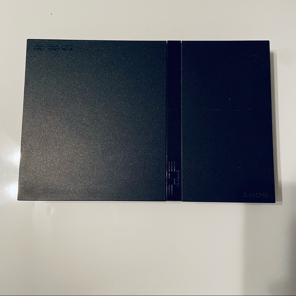 Sony PlayStation 2 (PS2) with 2 controllers + memory card - Picture 3 of 13